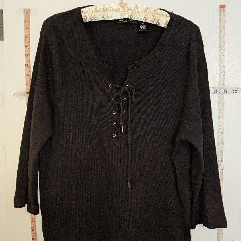 PRESWICK & MOORE LADIES SZ 1X SHIRT W\ LACES